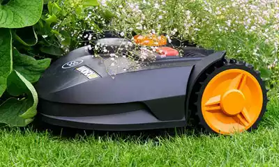 robots cortacéspedes automáticos